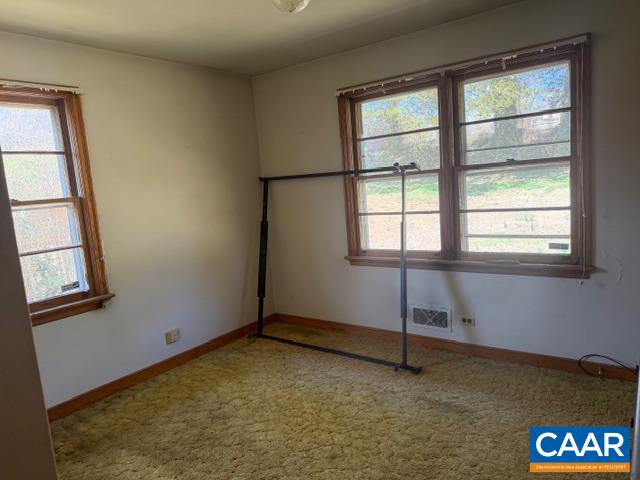 105 GARDEN DR, CHARLOTTESVILLE, Virginia 22903, 3 Bedrooms Bedrooms, ,1 BathroomBathrooms,Residential,105 GARDEN DR,674225 MLS # 674225