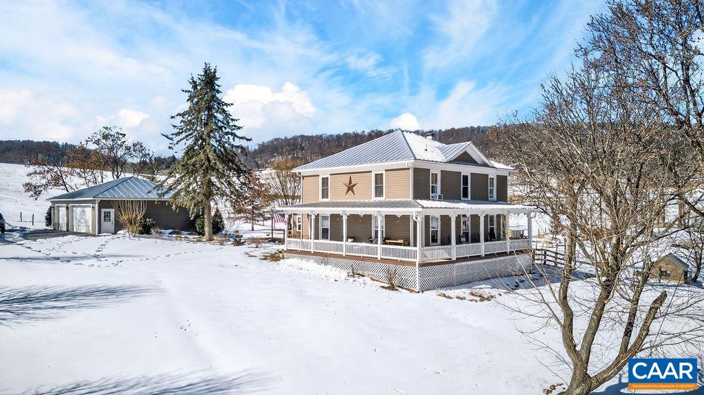 142 MT IDA LN, STAUNTON, Virginia 24401, 5 Bedrooms Bedrooms, ,3 BathroomsBathrooms,Residential,142 MT IDA LN,674243 MLS # 674243