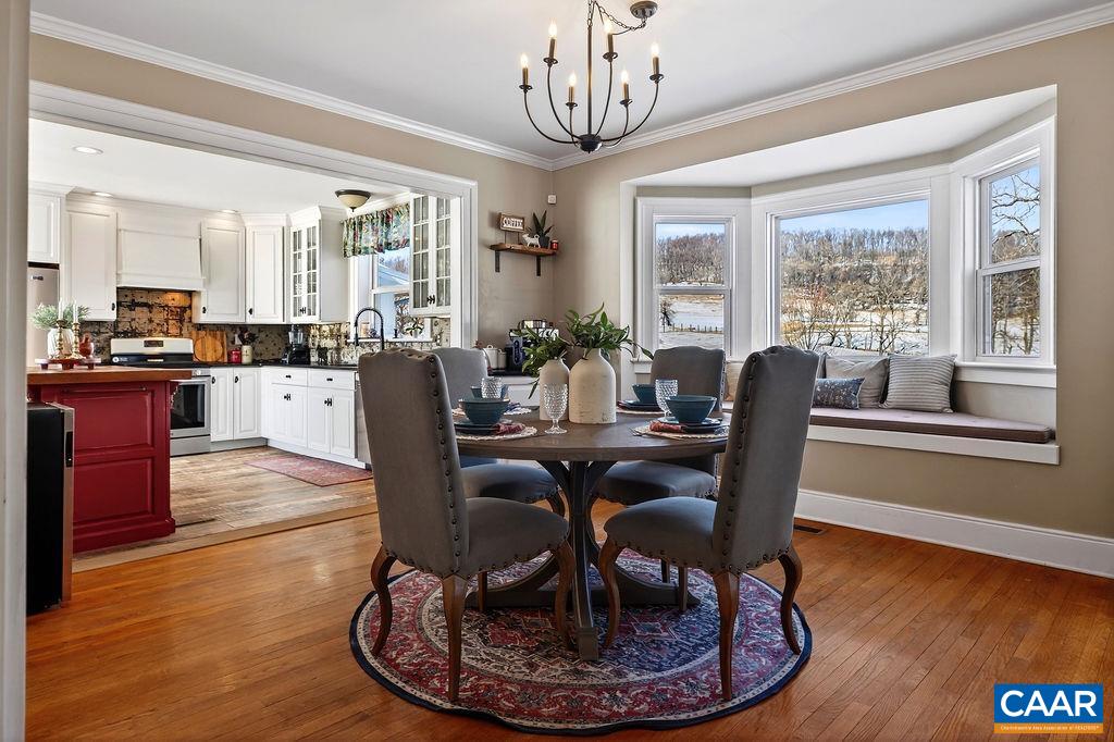 142 MT IDA LN, STAUNTON, Virginia 24401, 5 Bedrooms Bedrooms, ,3 BathroomsBathrooms,Residential,142 MT IDA LN,674243 MLS # 674243