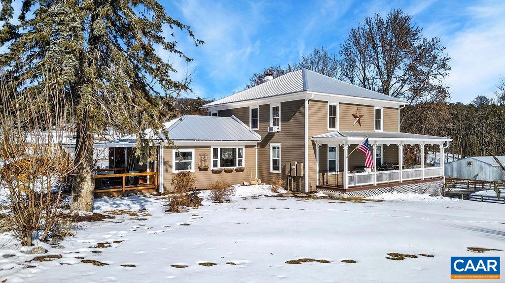 142 MT IDA LN, STAUNTON, Virginia 24401, 5 Bedrooms Bedrooms, ,3 BathroomsBathrooms,Residential,142 MT IDA LN,674243 MLS # 674243