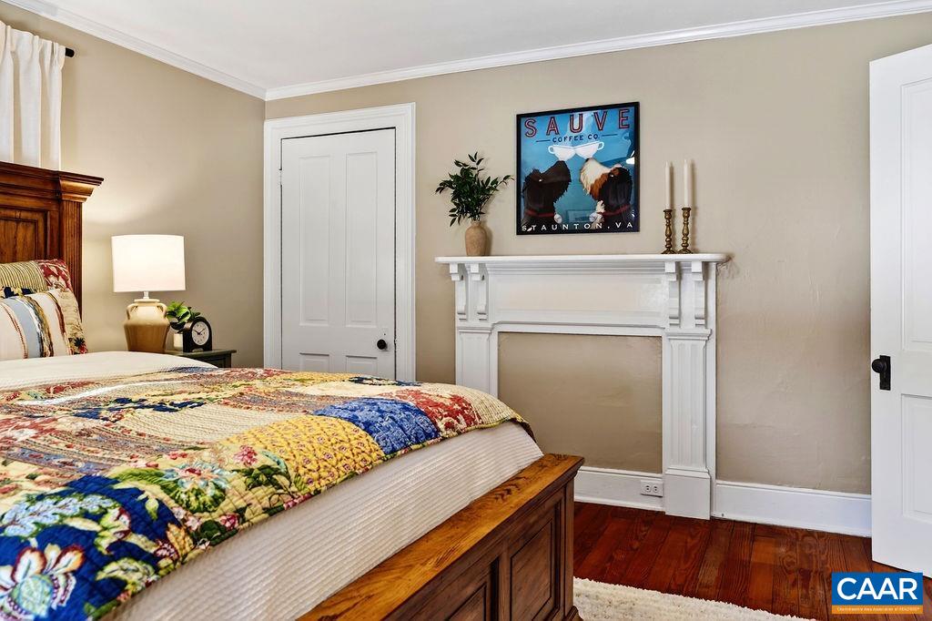 142 MT IDA LN, STAUNTON, Virginia 24401, 5 Bedrooms Bedrooms, ,3 BathroomsBathrooms,Residential,142 MT IDA LN,674243 MLS # 674243