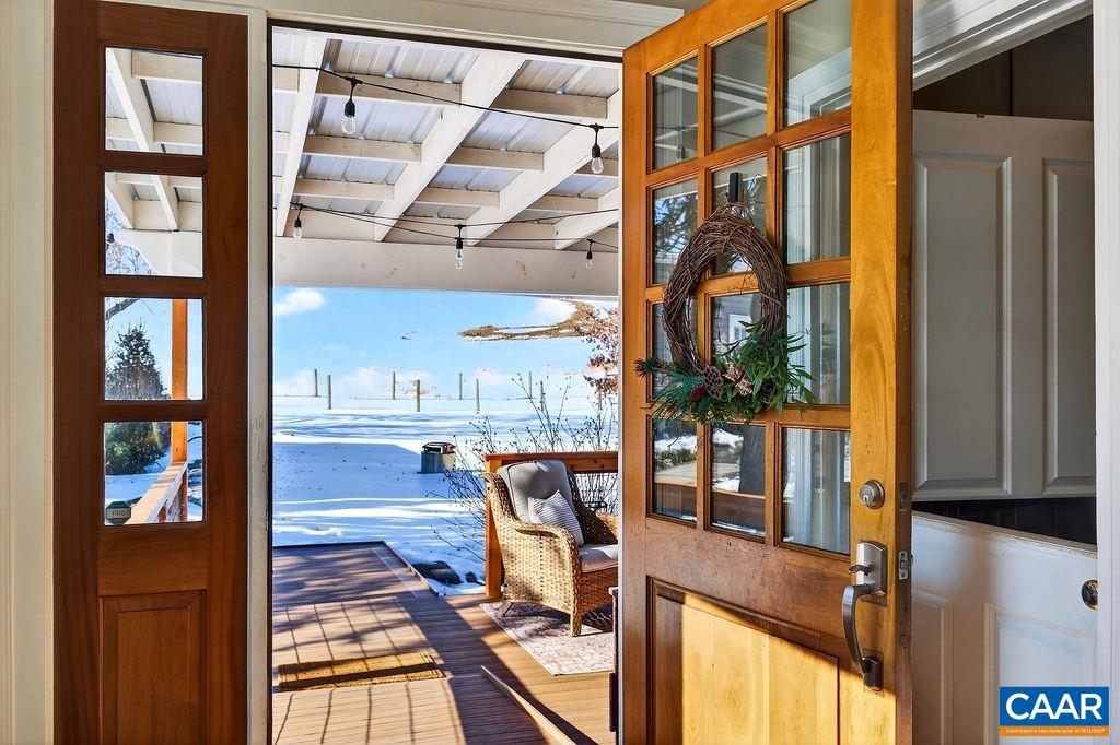 142 MT IDA LN, STAUNTON, Virginia 24401, 5 Bedrooms Bedrooms, ,3 BathroomsBathrooms,Residential,142 MT IDA LN,674243 MLS # 674243