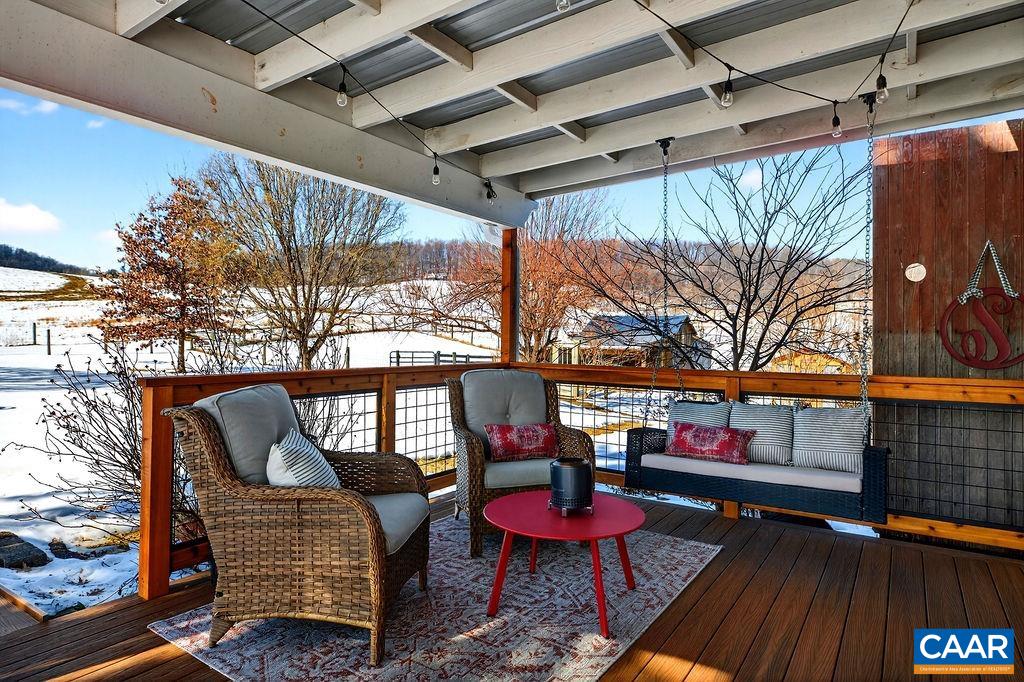 142 MT IDA LN, STAUNTON, Virginia 24401, 5 Bedrooms Bedrooms, ,3 BathroomsBathrooms,Residential,142 MT IDA LN,674243 MLS # 674243