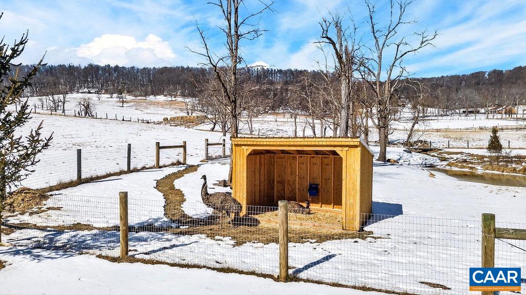 142 MT IDA LN, STAUNTON, Virginia 24401, 5 Bedrooms Bedrooms, ,3 BathroomsBathrooms,Residential,142 MT IDA LN,674243 MLS # 674243