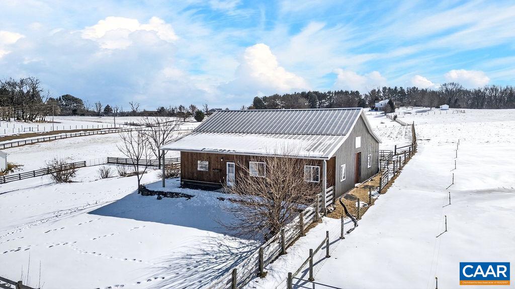 142 MT IDA LN, STAUNTON, Virginia 24401, 5 Bedrooms Bedrooms, ,3 BathroomsBathrooms,Residential,142 MT IDA LN,674243 MLS # 674243