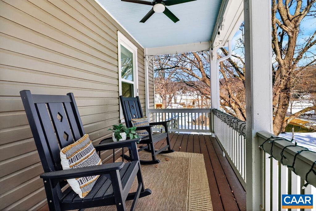 142 MT IDA LN, STAUNTON, Virginia 24401, 5 Bedrooms Bedrooms, ,3 BathroomsBathrooms,Residential,142 MT IDA LN,674243 MLS # 674243