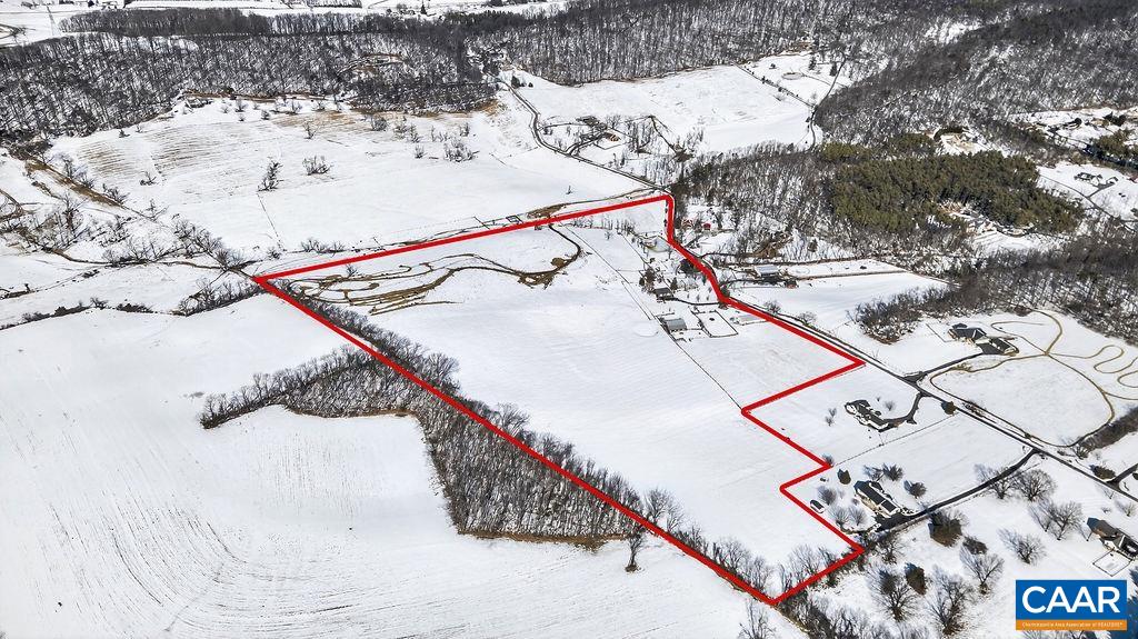 142 MT IDA LN, STAUNTON, Virginia 24401, 5 Bedrooms Bedrooms, ,3 BathroomsBathrooms,Residential,142 MT IDA LN,674243 MLS # 674243