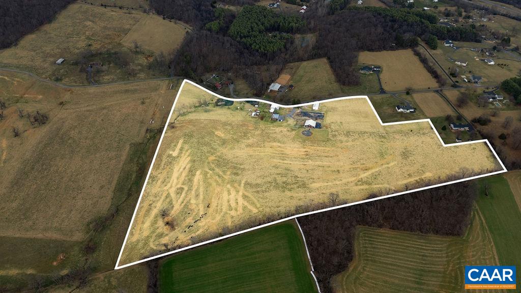 142 MT IDA LN, STAUNTON, Virginia 24401, 5 Bedrooms Bedrooms, ,3 BathroomsBathrooms,Residential,142 MT IDA LN,674243 MLS # 674243