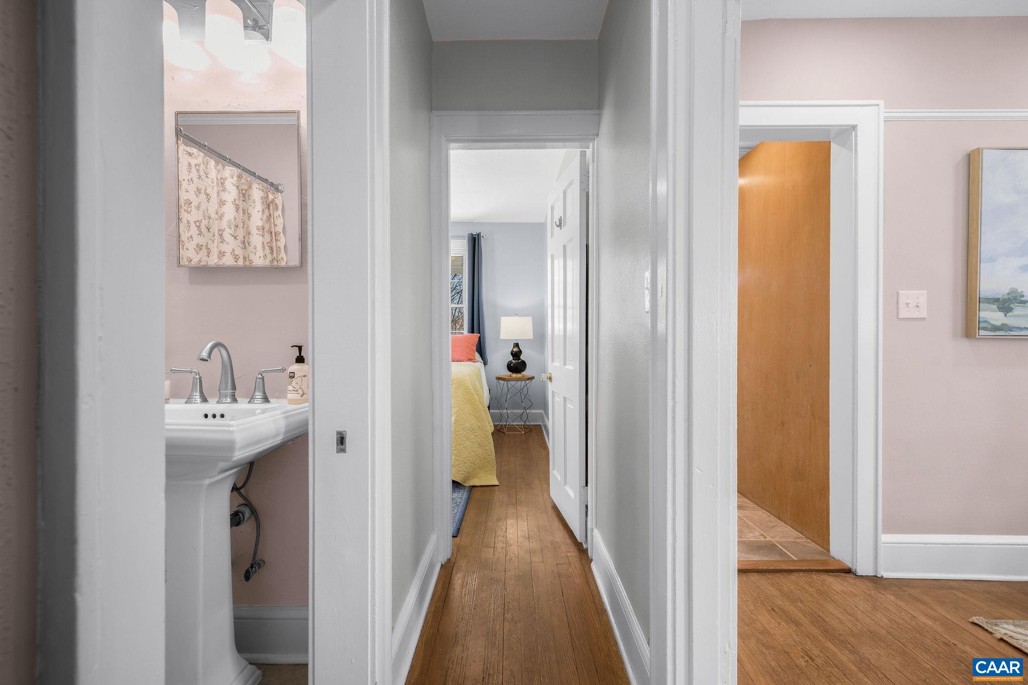 526 CAROLINE AVE, CHARLOTTESVILLE, Virginia 22902, 2 Bedrooms Bedrooms, ,1 BathroomBathrooms,Residential,526 CAROLINE AVE,674304 MLS # 674304