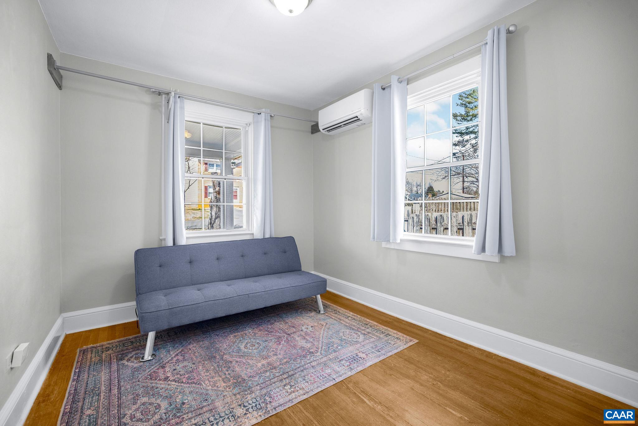 526 CAROLINE AVE, CHARLOTTESVILLE, Virginia 22902, 2 Bedrooms Bedrooms, ,1 BathroomBathrooms,Residential,526 CAROLINE AVE,674304 MLS # 674304