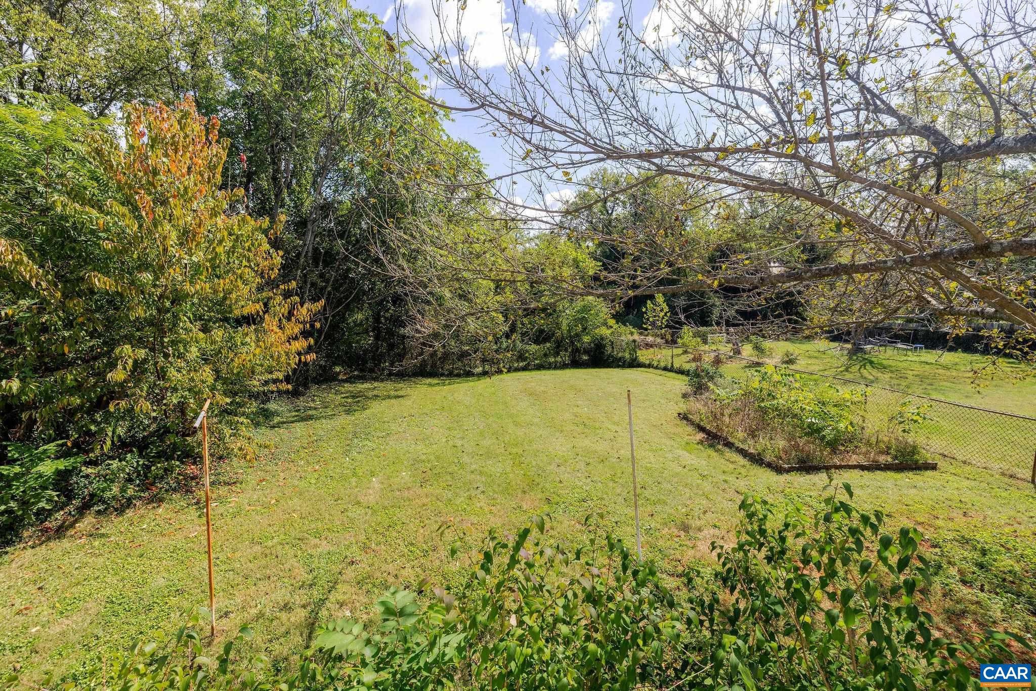 526 CAROLINE AVE, CHARLOTTESVILLE, Virginia 22902, 2 Bedrooms Bedrooms, ,1 BathroomBathrooms,Residential,526 CAROLINE AVE,674304 MLS # 674304