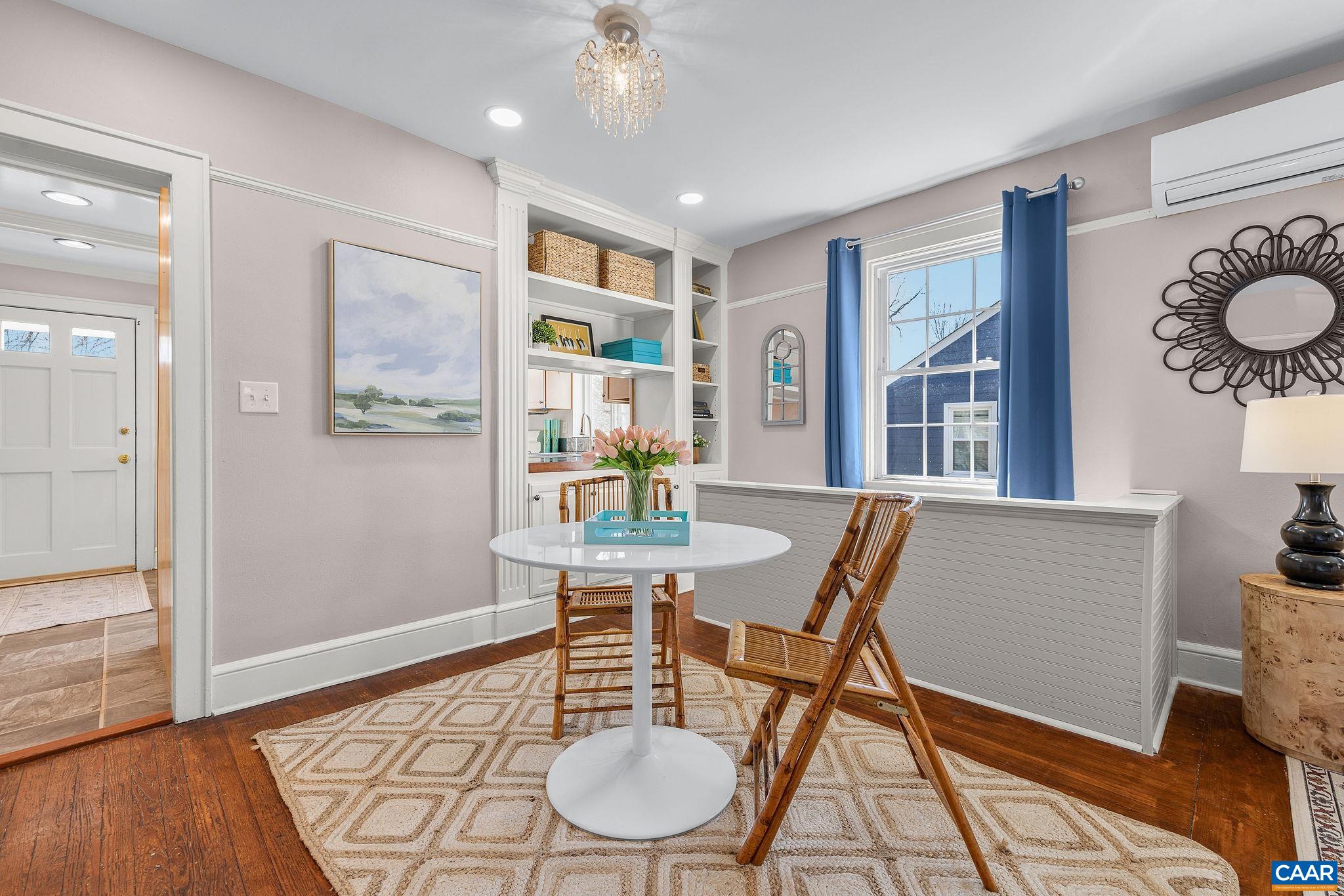 526 CAROLINE AVE, CHARLOTTESVILLE, Virginia 22902, 2 Bedrooms Bedrooms, ,1 BathroomBathrooms,Residential,526 CAROLINE AVE,674304 MLS # 674304