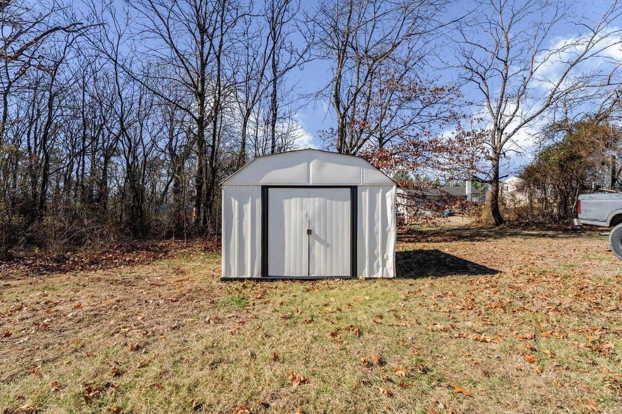 817 TENTH ST, SHENANDOAH, Virginia 22849, 3 Bedrooms Bedrooms, ,1 BathroomBathrooms,Residential,817 TENTH ST,674305 MLS # 674305