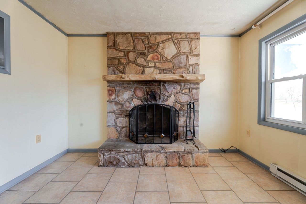 817 TENTH ST, SHENANDOAH, Virginia 22849, 3 Bedrooms Bedrooms, ,1 BathroomBathrooms,Residential,817 TENTH ST,674305 MLS # 674305