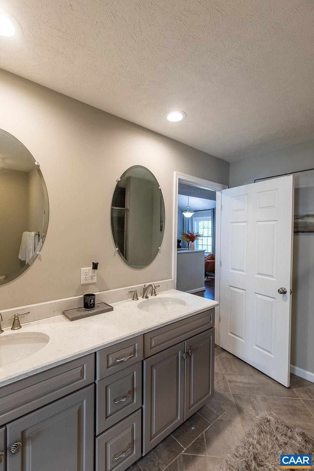 15 COLLINSWOOD WAY, STAUNTON, Virginia 24401, 3 Bedrooms Bedrooms, ,3 BathroomsBathrooms,Residential,15 Collinswood Way,15 COLLINSWOOD WAY,674309 MLS # 674309