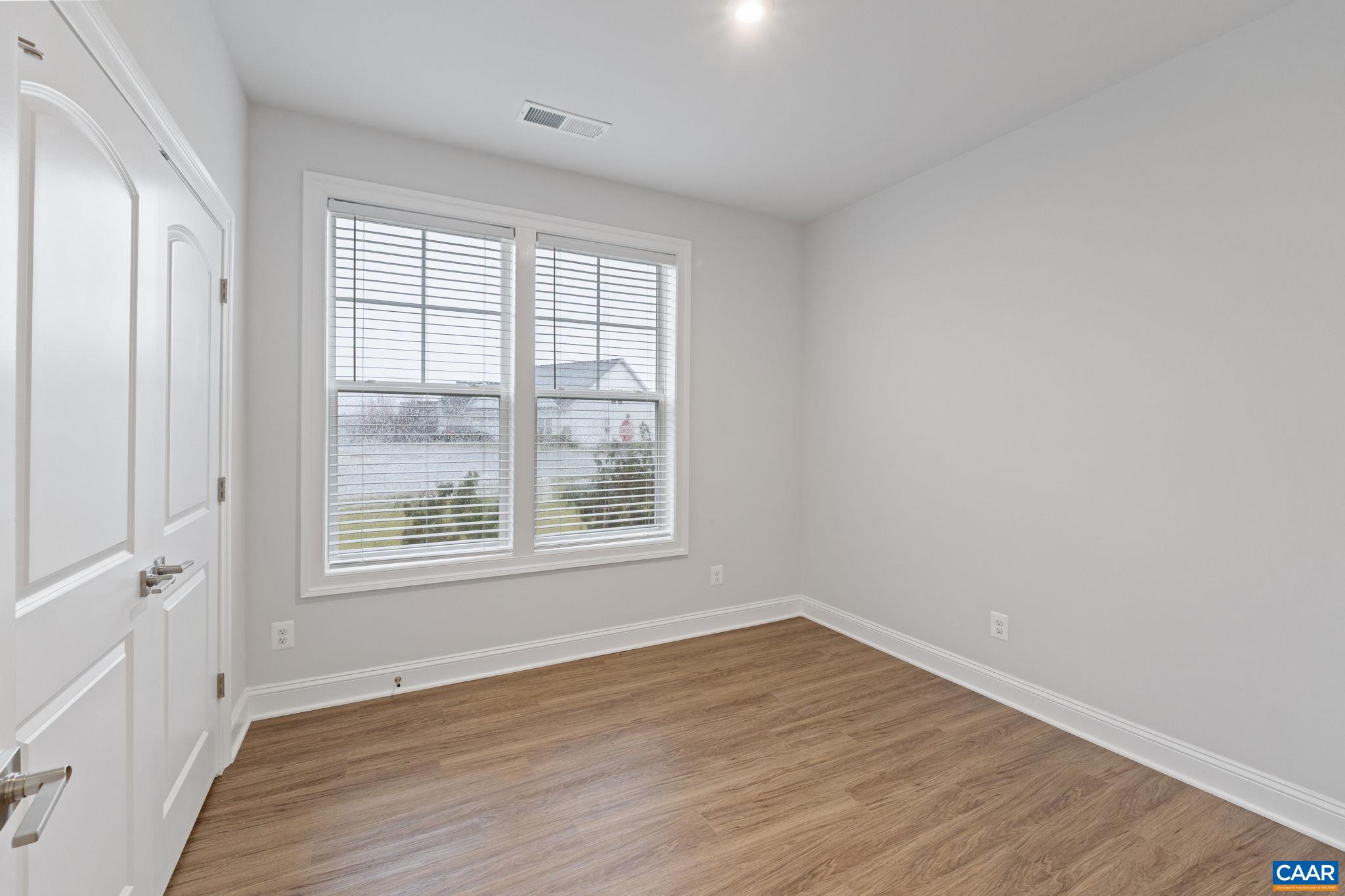 21 BLACKBERRY PL, ZION CROSSROADS, Virginia 22942, 3 Bedrooms Bedrooms, ,2 BathroomsBathrooms,Residential,21 BLACKBERRY PL,674310 MLS # 674310