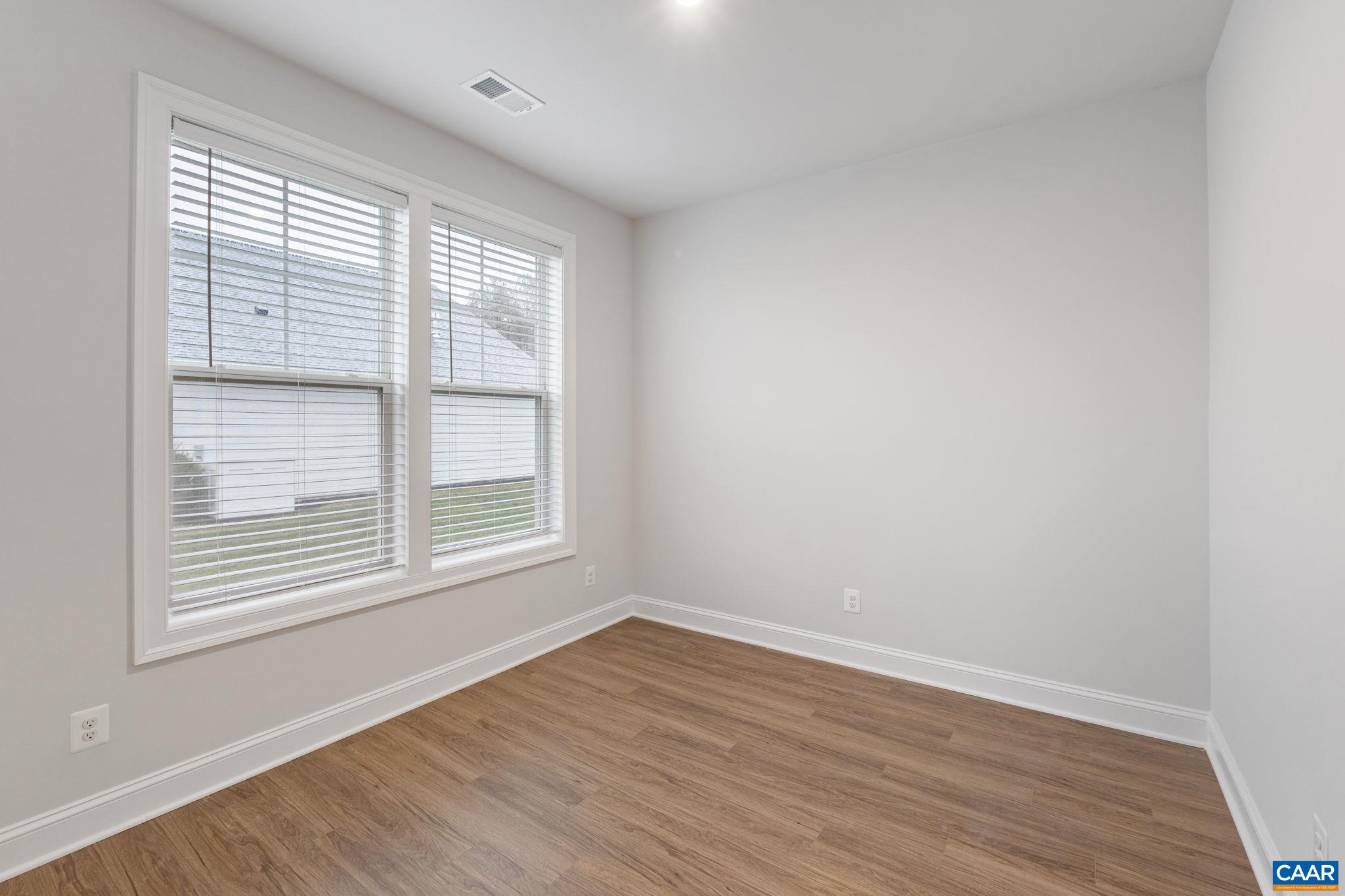 21 BLACKBERRY PL, ZION CROSSROADS, Virginia 22942, 3 Bedrooms Bedrooms, ,2 BathroomsBathrooms,Residential,21 BLACKBERRY PL,674310 MLS # 674310