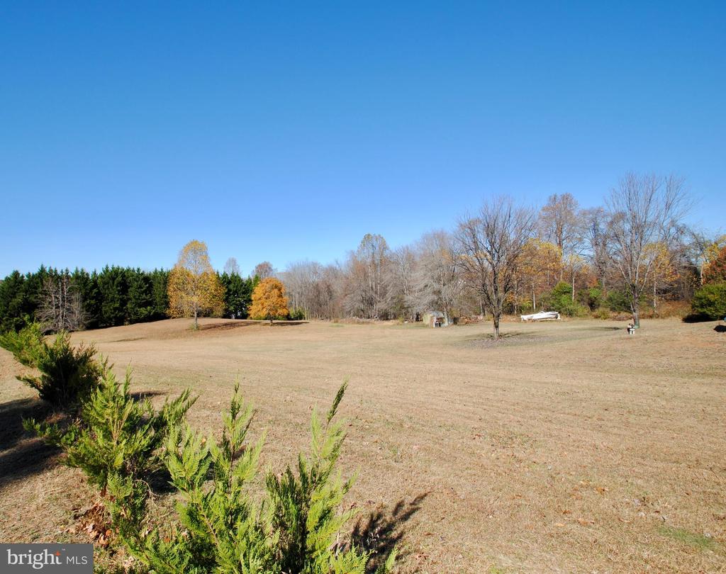 16398 SHADOW DR, CULPEPER, Virginia 22701, 3 Bedrooms Bedrooms, ,2 BathroomsBathrooms,Residential,16398 SHADOW DR,VACU2011980 MLS # VACU2011980