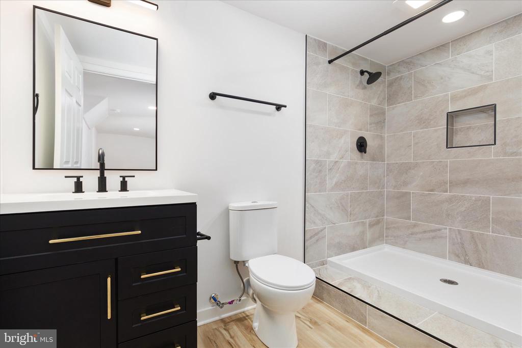 139 NEZ PERCE WAY, CHESTER GAP, Virginia, 3 Bedrooms Bedrooms, ,2 BathroomsBathrooms,Residential,139 NEZ PERCE WAY,VARP2002424 MLS # VARP2002424