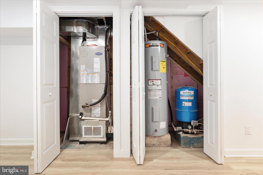 139 NEZ PERCE WAY, CHESTER GAP, Virginia, 3 Bedrooms Bedrooms, ,2 BathroomsBathrooms,Residential,139 NEZ PERCE WAY,VARP2002424 MLS # VARP2002424