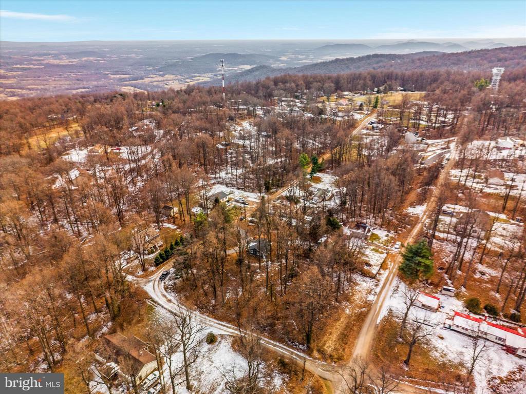 139 NEZ PERCE WAY, CHESTER GAP, Virginia, 3 Bedrooms Bedrooms, ,2 BathroomsBathrooms,Residential,139 NEZ PERCE WAY,VARP2002424 MLS # VARP2002424