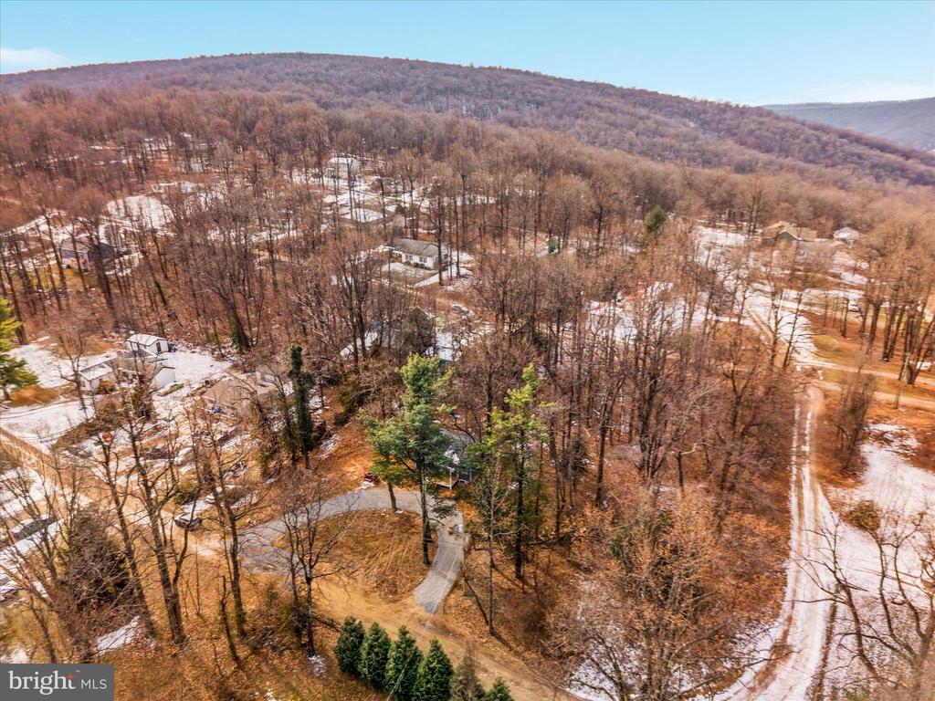 139 NEZ PERCE WAY, CHESTER GAP, Virginia, 3 Bedrooms Bedrooms, ,2 BathroomsBathrooms,Residential,139 NEZ PERCE WAY,VARP2002424 MLS # VARP2002424