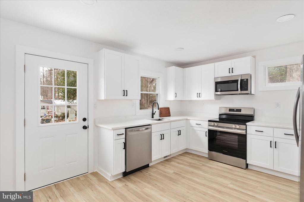 139 NEZ PERCE WAY, CHESTER GAP, Virginia, 3 Bedrooms Bedrooms, ,2 BathroomsBathrooms,Residential,139 NEZ PERCE WAY,VARP2002424 MLS # VARP2002424