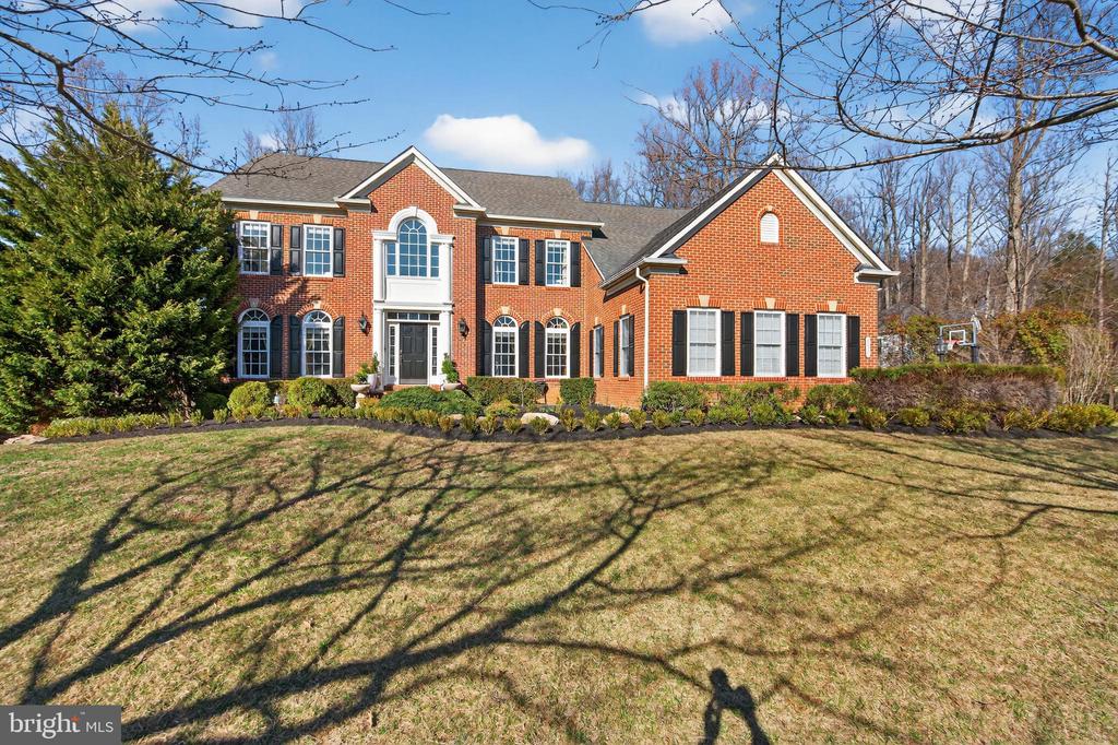 6827 TANGLEWOOD DR, WARRENTON, Virginia, 5 Bedrooms Bedrooms, ,4 BathroomsBathrooms,Residential,6827 TANGLEWOOD DR,VAFQ2020566 MLS # VAFQ2020566