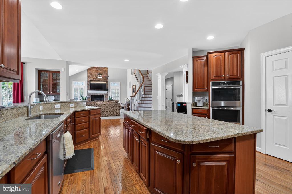 6827 TANGLEWOOD DR, WARRENTON, Virginia, 5 Bedrooms Bedrooms, ,4 BathroomsBathrooms,Residential,6827 TANGLEWOOD DR,VAFQ2020566 MLS # VAFQ2020566