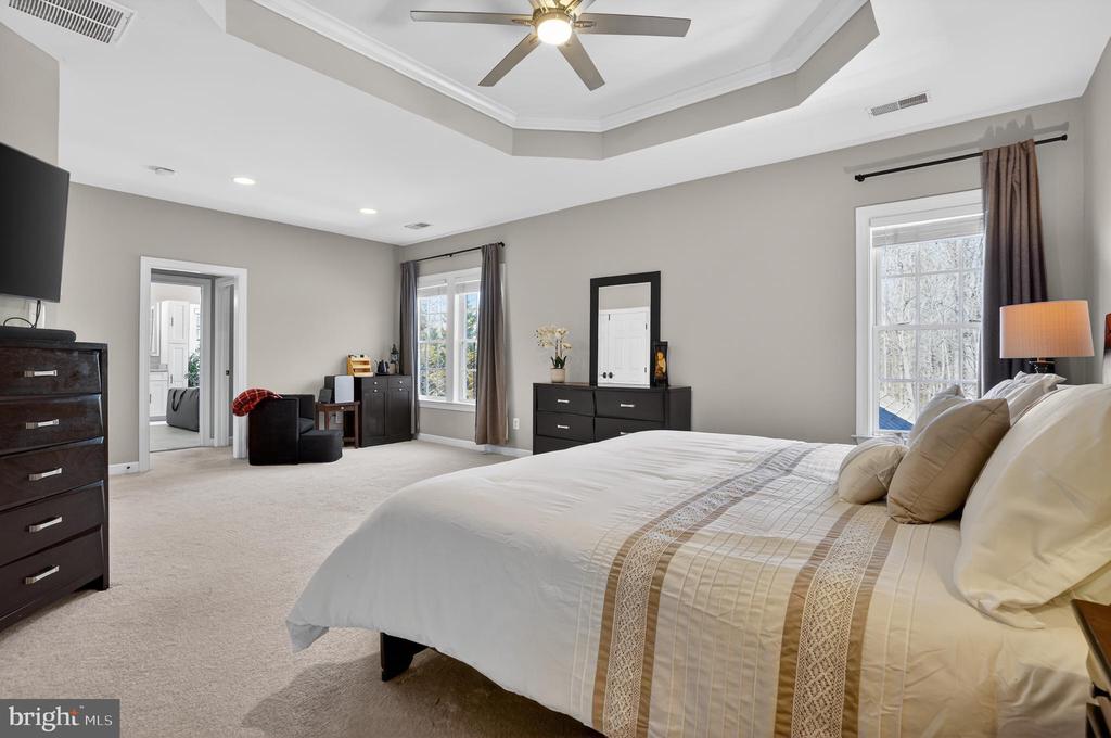 6827 TANGLEWOOD DR, WARRENTON, Virginia, 5 Bedrooms Bedrooms, ,4 BathroomsBathrooms,Residential,6827 TANGLEWOOD DR,VAFQ2020566 MLS # VAFQ2020566