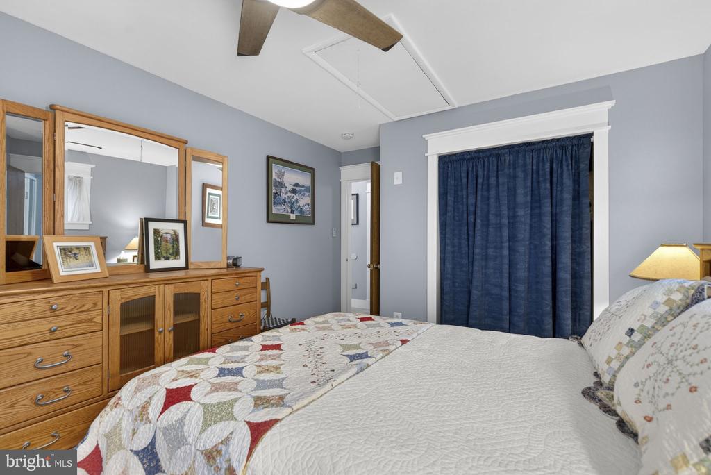 7269 BEAUREGARD CT, WARRENTON, Virginia, 3 Bedrooms Bedrooms, ,3 BathroomsBathrooms,Residential,7269 BEAUREGARD CT,VAFQ2020752 MLS # VAFQ2020752