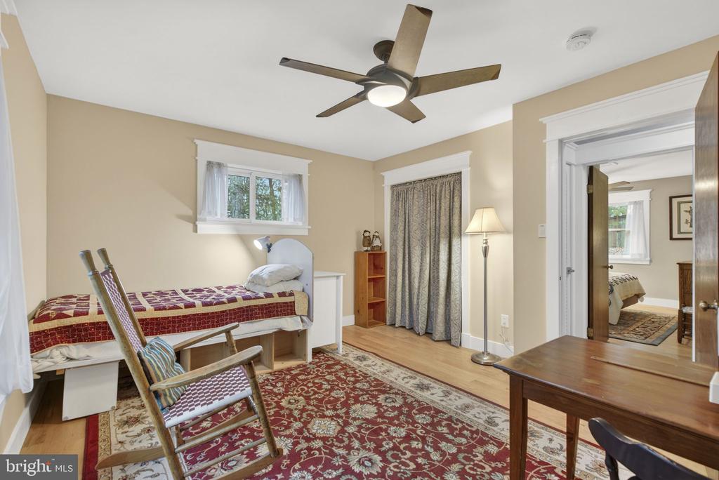 7269 BEAUREGARD CT, WARRENTON, Virginia, 3 Bedrooms Bedrooms, ,3 BathroomsBathrooms,Residential,7269 BEAUREGARD CT,VAFQ2020752 MLS # VAFQ2020752