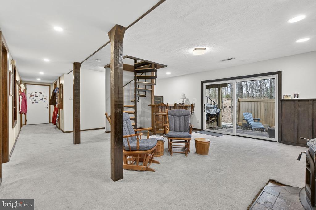 7269 BEAUREGARD CT, WARRENTON, Virginia, 3 Bedrooms Bedrooms, ,3 BathroomsBathrooms,Residential,7269 BEAUREGARD CT,VAFQ2020752 MLS # VAFQ2020752