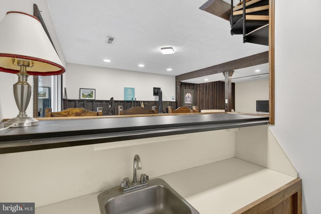 7269 BEAUREGARD CT, WARRENTON, Virginia, 3 Bedrooms Bedrooms, ,3 BathroomsBathrooms,Residential,7269 BEAUREGARD CT,VAFQ2020752 MLS # VAFQ2020752