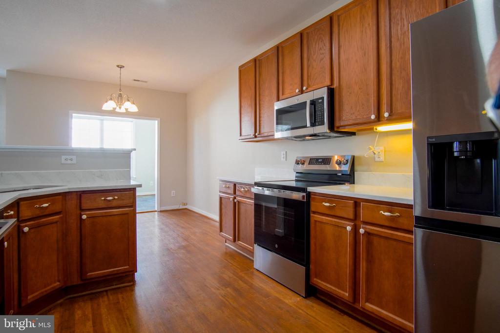 6507 HOLLY RIDGE, FREDERICKSBURG, Virginia 22407, 2 Bedrooms Bedrooms, ,2 BathroomsBathrooms,Residential,6507 HOLLY RIDGE,VASP2039978 MLS # VASP2039978