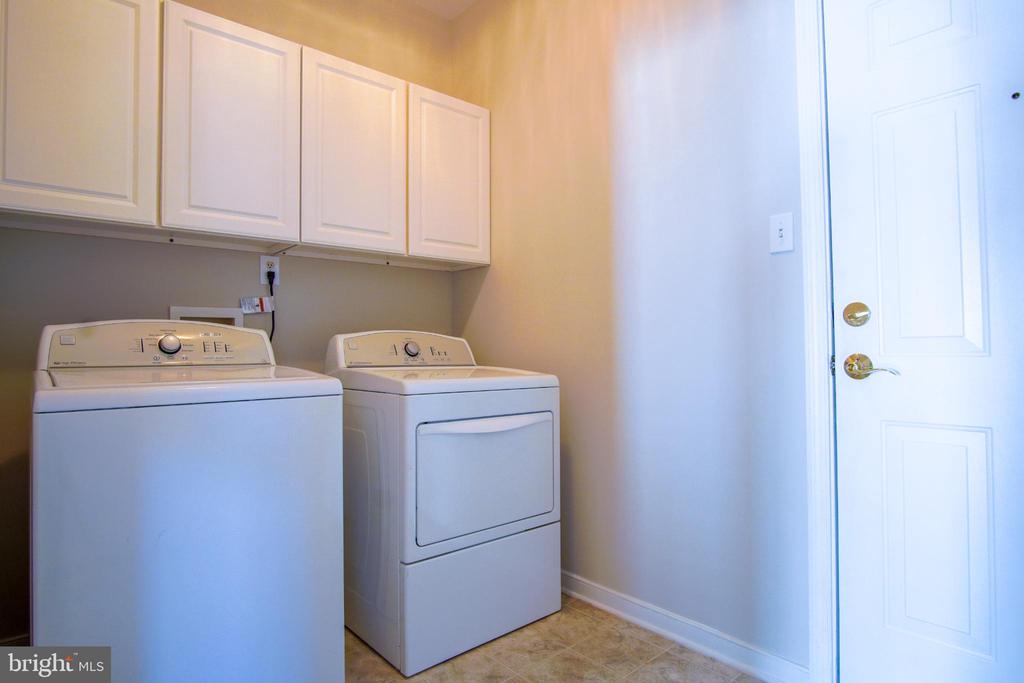 6507 HOLLY RIDGE, FREDERICKSBURG, Virginia 22407, 2 Bedrooms Bedrooms, ,2 BathroomsBathrooms,Residential,6507 HOLLY RIDGE,VASP2039978 MLS # VASP2039978