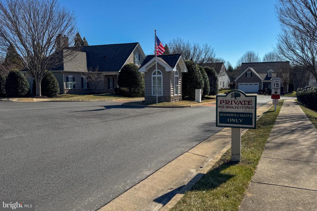 6507 HOLLY RIDGE, FREDERICKSBURG, Virginia 22407, 2 Bedrooms Bedrooms, ,2 BathroomsBathrooms,Residential,6507 HOLLY RIDGE,VASP2039978 MLS # VASP2039978