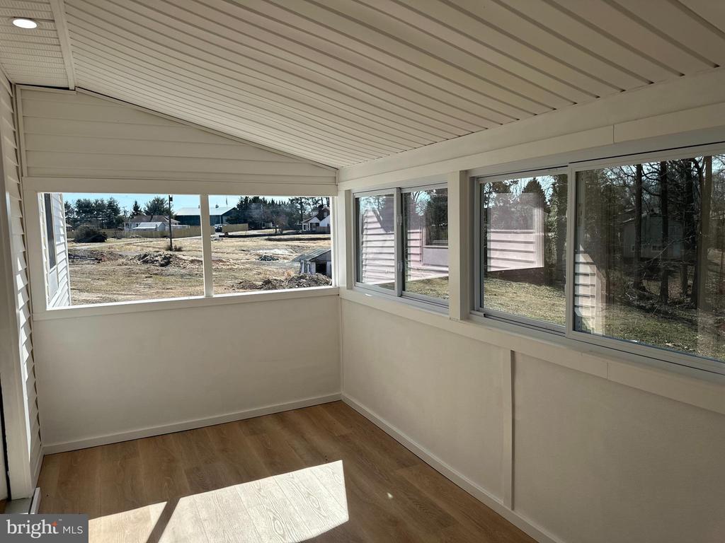 12134 BUCK HALL LN, FREDERICKSBURG, Virginia 22407, 3 Bedrooms Bedrooms, ,2 BathroomsBathrooms,Residential,12134 BUCK HALL LN,VASP2039588 MLS # VASP2039588