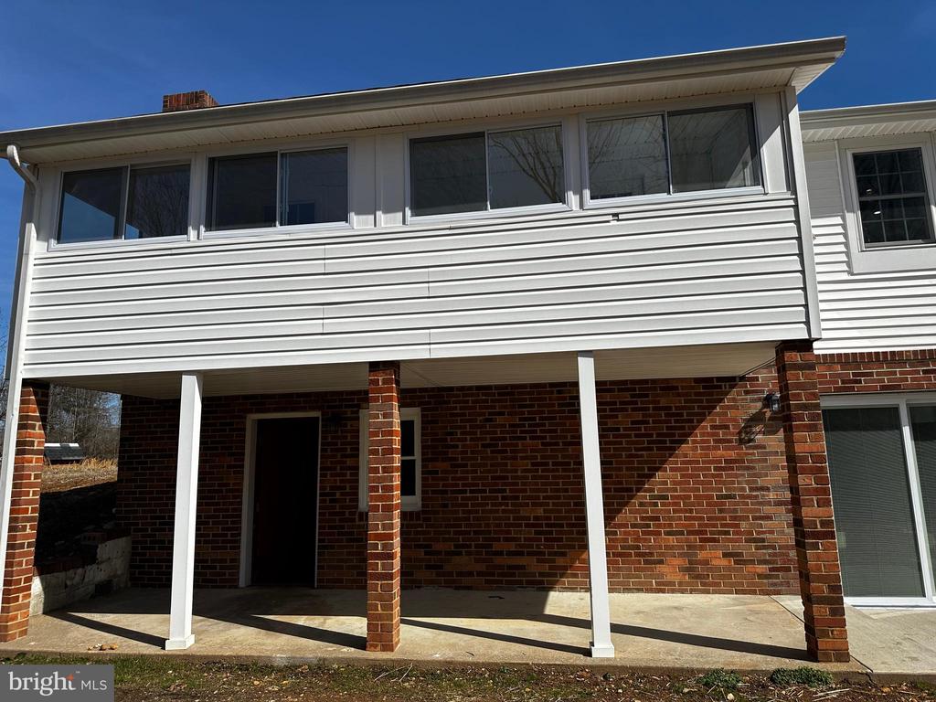 12134 BUCK HALL LN, FREDERICKSBURG, Virginia 22407, 3 Bedrooms Bedrooms, ,2 BathroomsBathrooms,Residential,12134 BUCK HALL LN,VASP2039588 MLS # VASP2039588