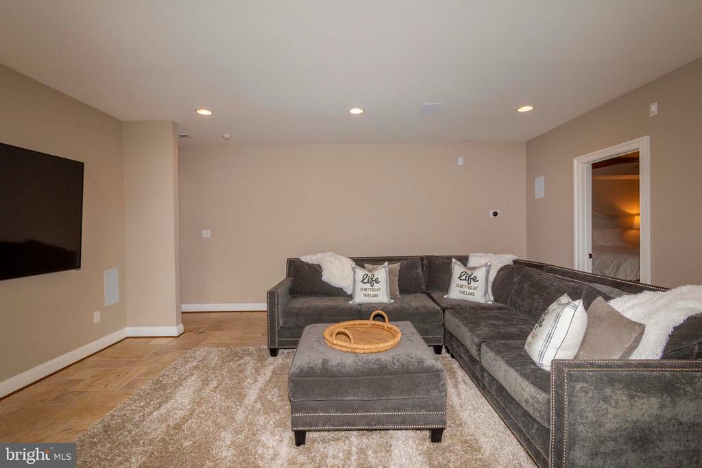 6604 MORNING DEW DR, MINERAL, Virginia 23117, 5 Bedrooms Bedrooms, ,4 BathroomsBathrooms,Residential,6604 MORNING DEW DR,VASP2040008 MLS # VASP2040008 6604 MORNING DEW DR, MINERAL, Virginia 23117, 5 Bedrooms Bedrooms, ,4 BathroomsBathrooms,Residential,6604 MORNING DEW DR,VASP2040008 MLS # VASP2040008