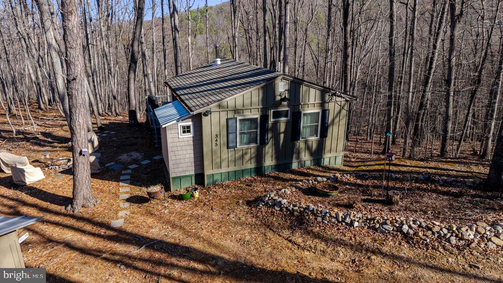 345 WILDWOOD LN, SHENANDOAH, Virginia 22849, 2 Bedrooms Bedrooms, ,1 BathroomBathrooms,Residential,345 WILDWOOD LN,VAPA2006140 MLS # VAPA2006140