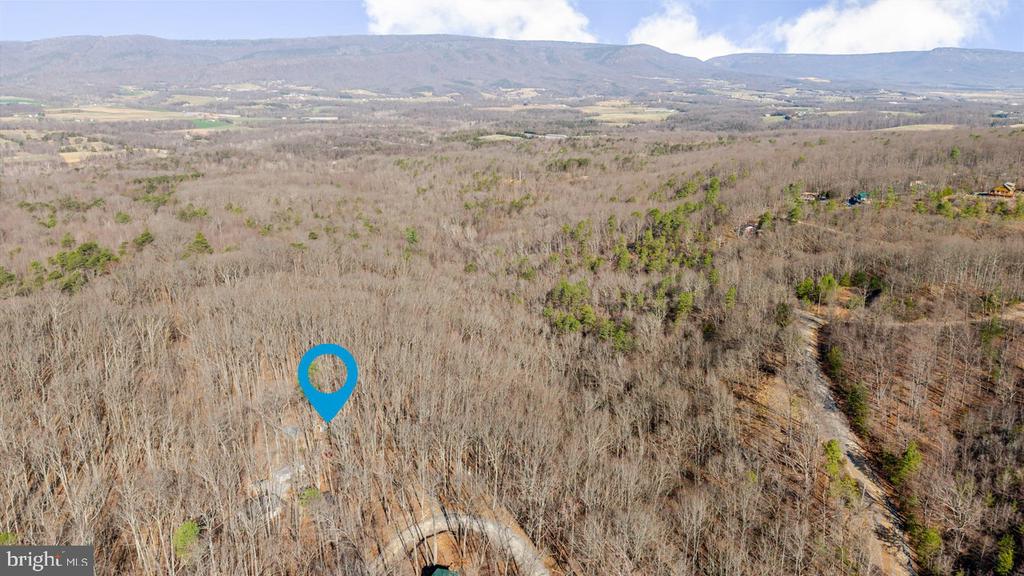 345 WILDWOOD LN, SHENANDOAH, Virginia 22849, 2 Bedrooms Bedrooms, ,1 BathroomBathrooms,Residential,345 WILDWOOD LN,VAPA2006140 MLS # VAPA2006140