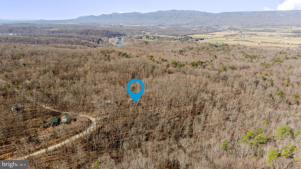 345 WILDWOOD LN, SHENANDOAH, Virginia 22849, 2 Bedrooms Bedrooms, ,1 BathroomBathrooms,Residential,345 WILDWOOD LN,VAPA2006140 MLS # VAPA2006140