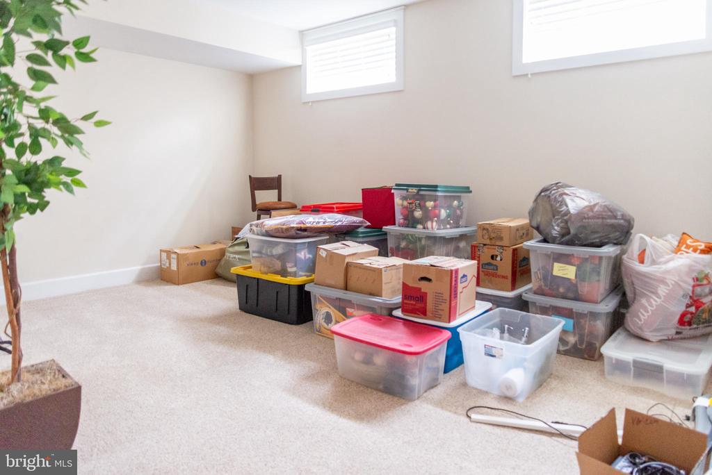 10916 OLIVE VIEW DR, SPOTSYLVANIA, Virginia 22553, 4 Bedrooms Bedrooms, ,3 BathroomsBathrooms,Residential,10916 OLIVE VIEW DR,VASP2039976 MLS # VASP2039976 10916 OLIVE VIEW DR, SPOTSYLVANIA, Virginia 22553, 4 Bedrooms Bedrooms, ,3 BathroomsBathrooms,Residential,10916 OLIVE VIEW DR,VASP2039976 MLS # VASP2039976