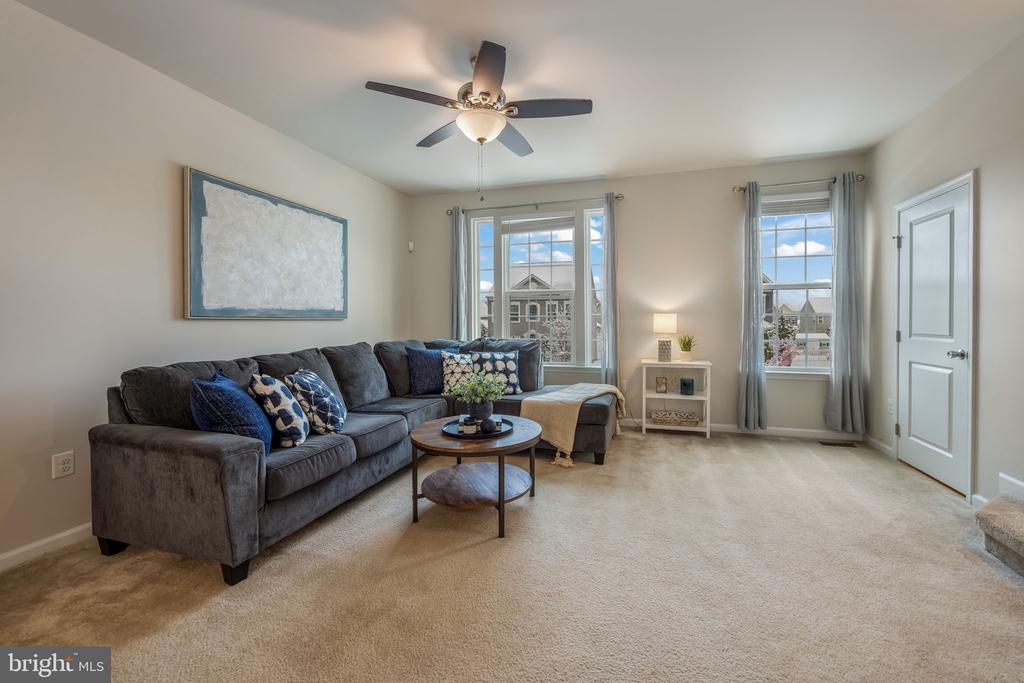 6516 CRITTENDEN LN, SPOTSYLVANIA, Virginia 22553, 3 Bedrooms Bedrooms, ,2 BathroomsBathrooms,Residential,6516 CRITTENDEN LN,VASP2039928 MLS # VASP2039928