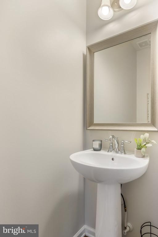 6516 CRITTENDEN LN, SPOTSYLVANIA, Virginia 22553, 3 Bedrooms Bedrooms, ,2 BathroomsBathrooms,Residential,6516 CRITTENDEN LN,VASP2039928 MLS # VASP2039928