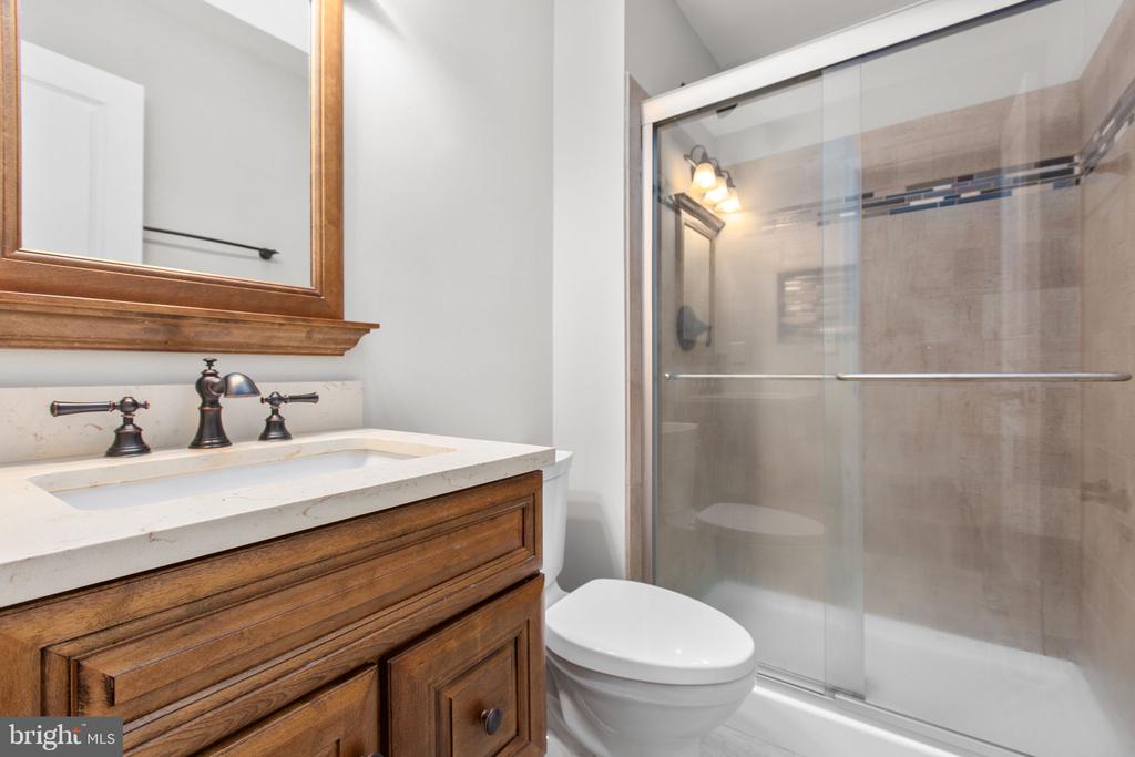 433 ALBANY ST, FREDERICKSBURG, Virginia 22407, 4 Bedrooms Bedrooms, ,3 BathroomsBathrooms,Residential,433 ALBANY ST,VASP2039948 MLS # VASP2039948