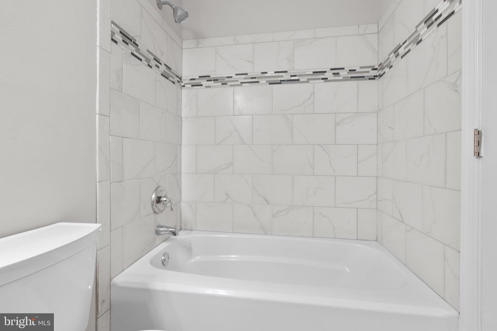 433 ALBANY ST, FREDERICKSBURG, Virginia 22407, 4 Bedrooms Bedrooms, ,3 BathroomsBathrooms,Residential,433 ALBANY ST,VASP2039948 MLS # VASP2039948