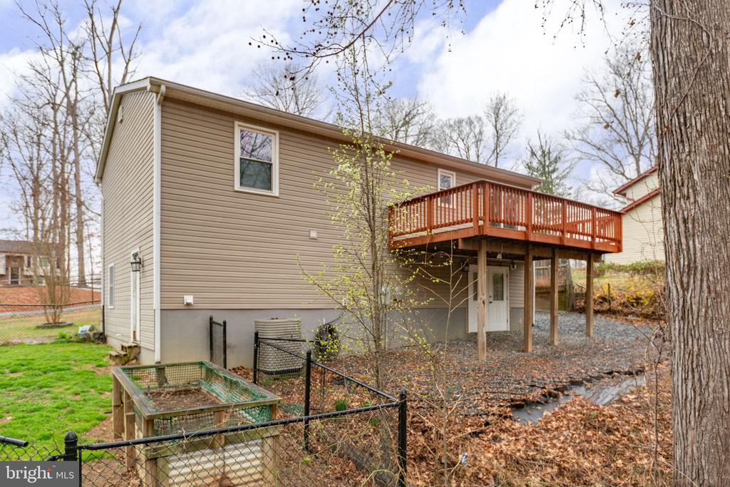 433 ALBANY ST, FREDERICKSBURG, Virginia 22407, 4 Bedrooms Bedrooms, ,3 BathroomsBathrooms,Residential,433 ALBANY ST,VASP2039948 MLS # VASP2039948