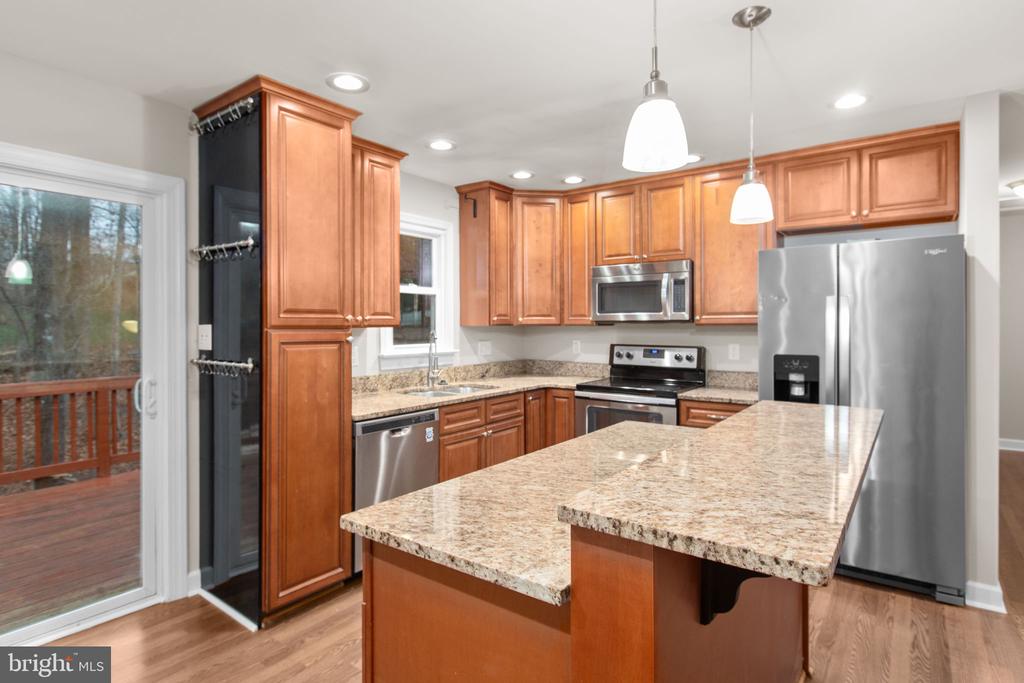 433 ALBANY ST, FREDERICKSBURG, Virginia 22407, 4 Bedrooms Bedrooms, ,3 BathroomsBathrooms,Residential,433 ALBANY ST,VASP2039948 MLS # VASP2039948